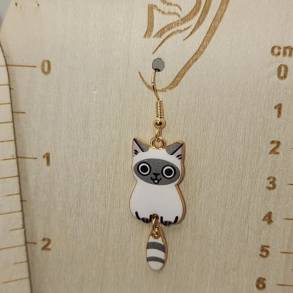 Cute Cat Earrings with Gold‎ Accents